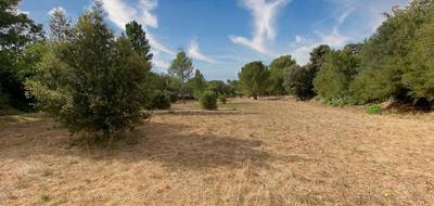 Terrain à Tourves en Var (83) de 500 m² à vendre au prix de 165000€ - 1