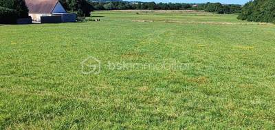 Terrain à La Guerche-sur-l'Aubois en Cher (18) de 1502 m² à vendre au prix de 27500€ - 2