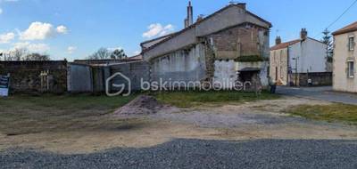 Terrain à La Bruffière en Vendée (85) de 259 m² à vendre au prix de 33000€ - 2