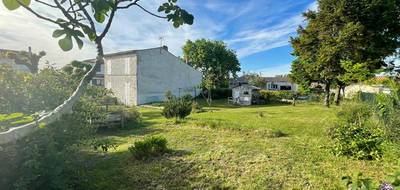 Terrain à Semussac en Charente-Maritime (17) de 460 m² à vendre au prix de 75000€ - 2