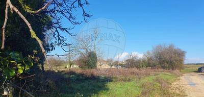 Terrain à Saint-Saturnin-du-Bois en Charente-Maritime (17) de 511 m² à vendre au prix de 49500€ - 2