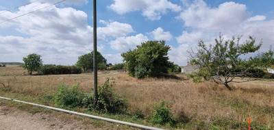 Terrain à Saint-Pierre-d'Amilly en Charente-Maritime (17) de 1413 m² à vendre au prix de 65500€ - 1