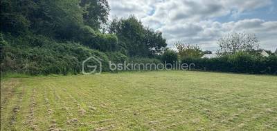 Terrain à Saint-Pierre-la-Cour en Mayenne (53) de 1000 m² à vendre au prix de 54900€ - 2