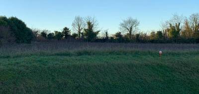 Terrain à Essouvert en Charente-Maritime (17) de 3083 m² à vendre au prix de 61000€ - 2