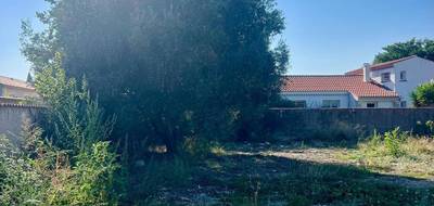 Terrain et maison à Marignane en Bouches-du-Rhône (13) de 500 m² à vendre au prix de 413272€ - 3